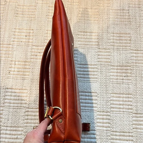 Beautiful Rosso Portland Leather Goods Laptop Backpack - Picture 6 of 9